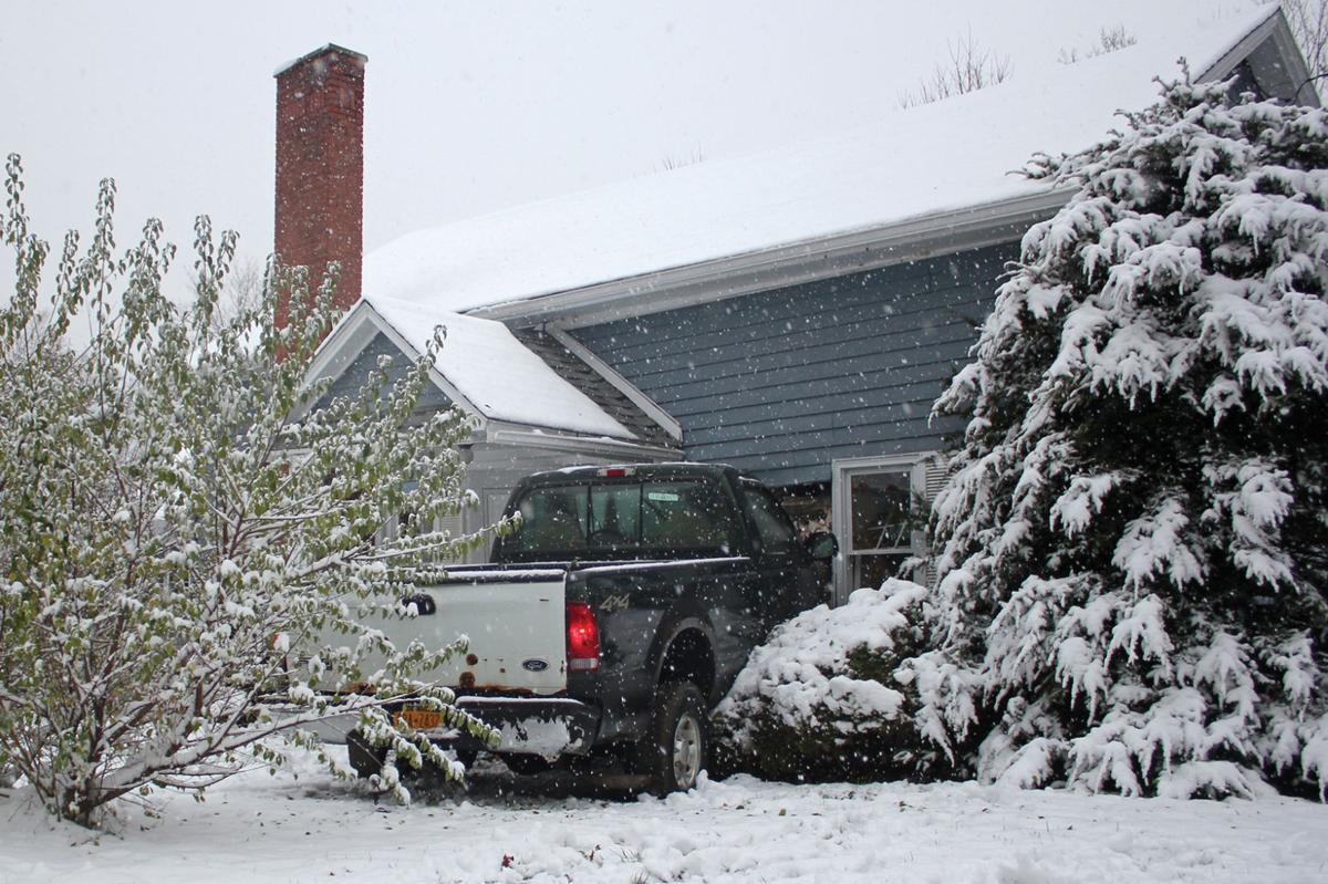 Pickup truck hits house in Dannemora News