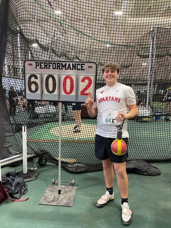 Saranac Indoor Track & Field Shines at 2024 Dartmouth Relays, Secures Spot in New Balance