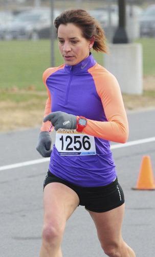 Local runners take part in Turkey Trot | Adult/Youth Sports ...
