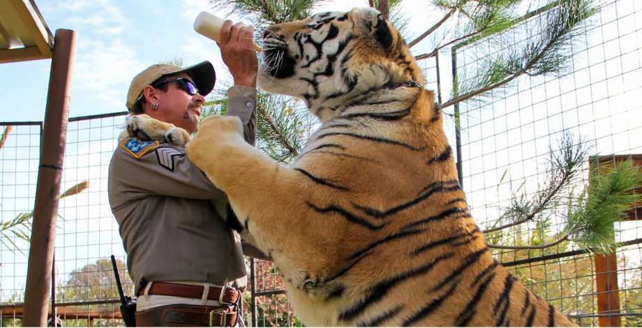 Tiger King brings odd fame to small Oklahoma town