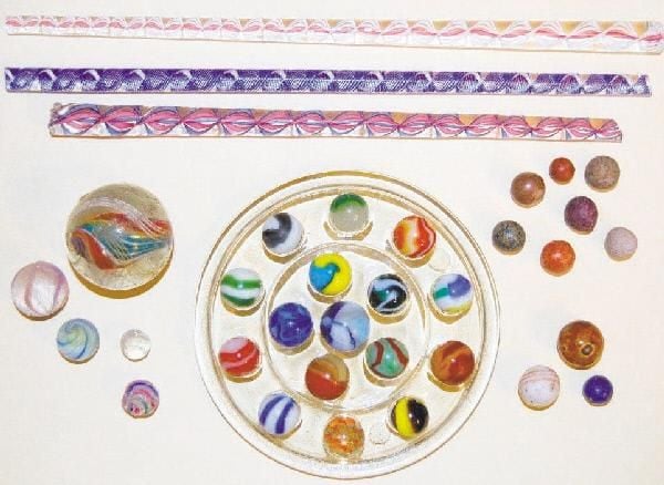 Swirls Agate Cat's Eyes Vitro Estate Found Fresh Glass 4 Vintage Marbles 