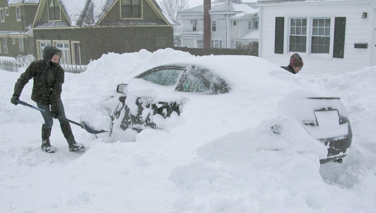 Storm Warning Extended To 7 P M Local News Pressrepublican Com