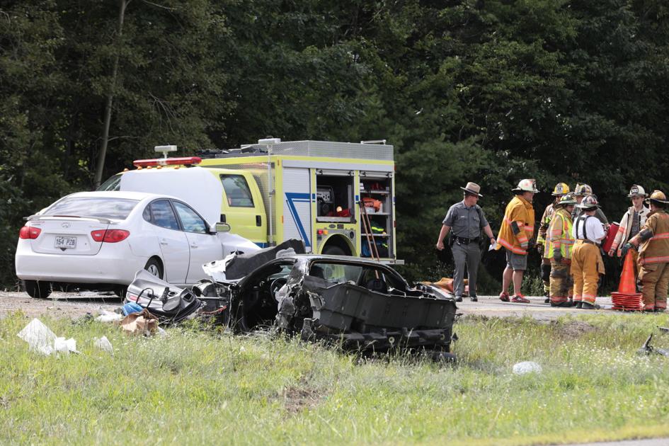 Multiplecar crash closes section of Northway News