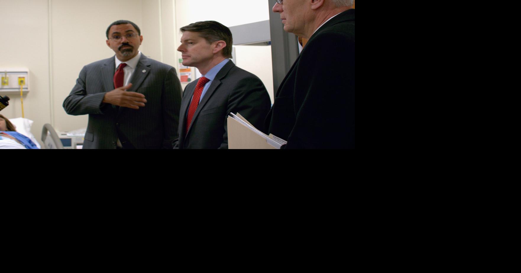 SUNY Chancellor addresses student enrollment concerns in Plattsburgh ...