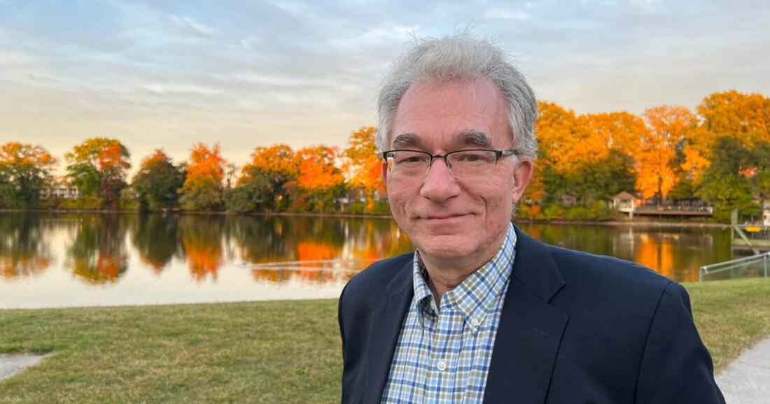 Former Enterprise reporter releases debut novel - Vimarsana News