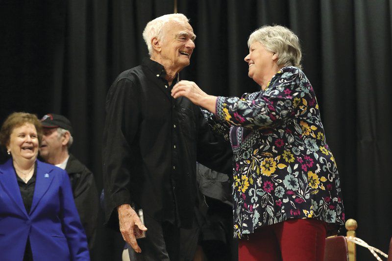 Vietnam veteran surprised with Honor Flight trip