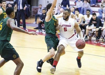Patron S 34 Points Lift Plattsburgh Over Brockport Local Sports