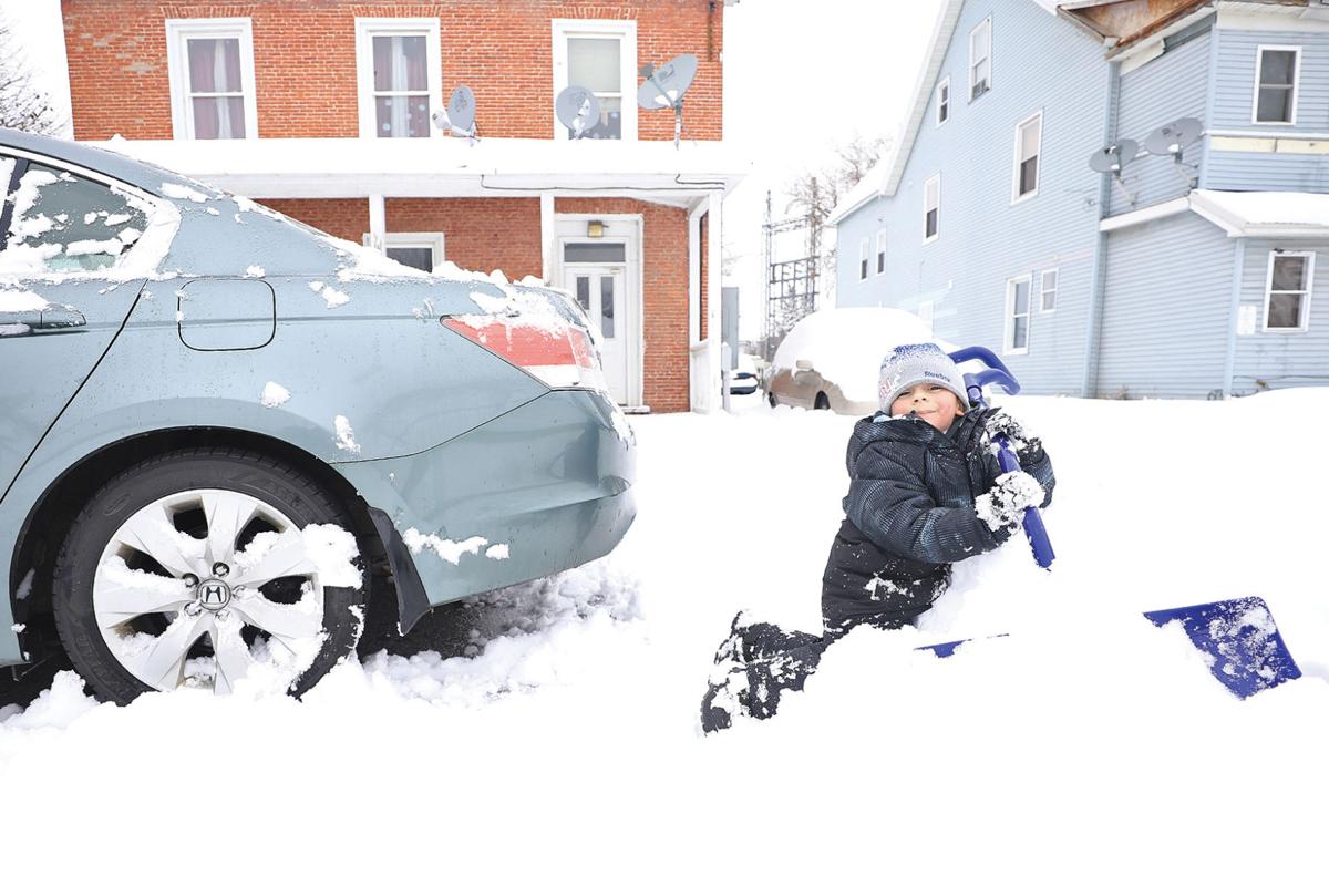 Storm Dumps Heavy Snow On North Country Follows Record Cold