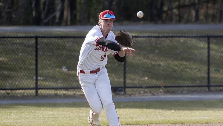 Baseball Heads North For Final Regular Season SUNYAC Series - SUNY