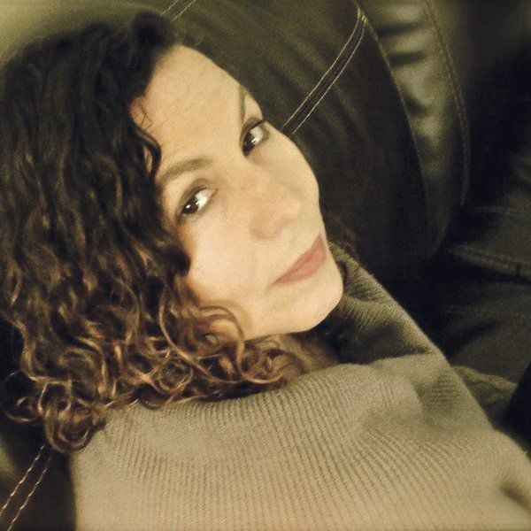 THE ECONOMISTS DAUGHTER: Poems by Elizabeth Cohen