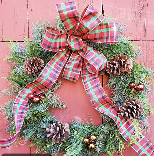 Bellamy-Ferriday House to Offer Wreath Making Workshops