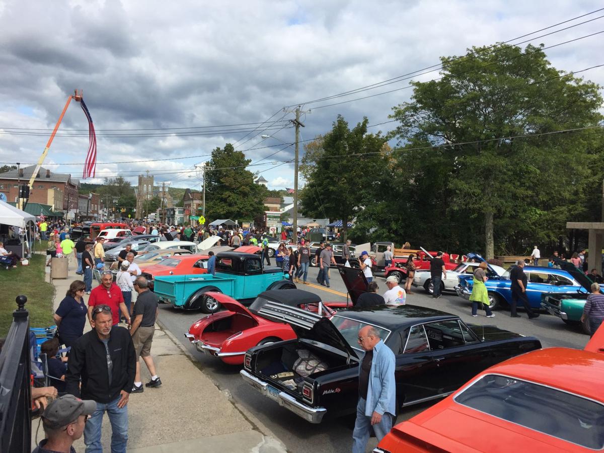 THOMASTON CAR SHOW Community News