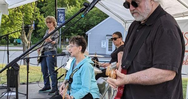 With Band Zoo Front: Watertown Farmers' Market Set for July 2 | Community Events - Vimarsana News