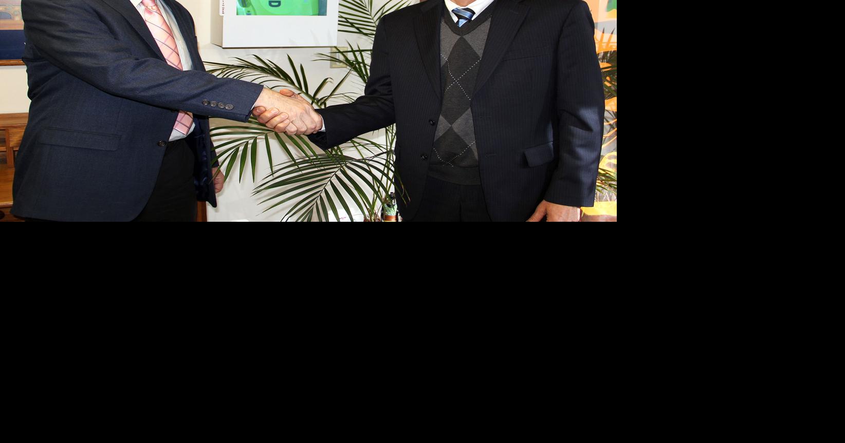 Bethlehem Wellspring Receives Grant for Automated Defibrillator