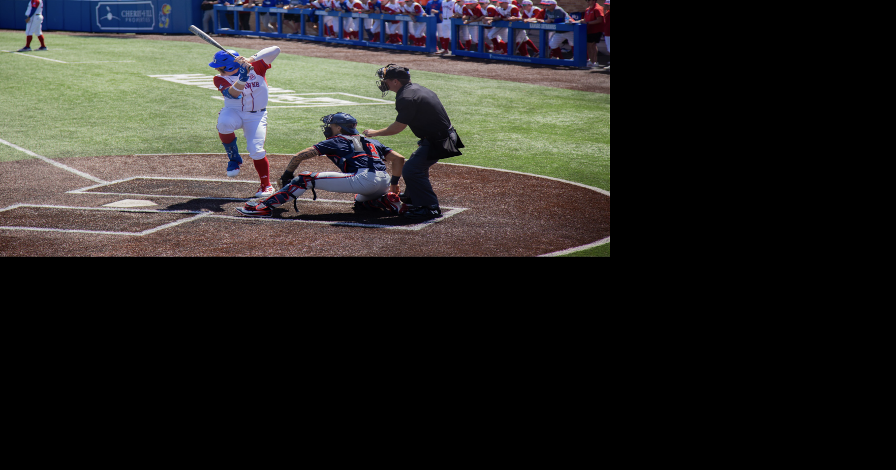 Kansas baseball clinches series against Arizona with strong defense