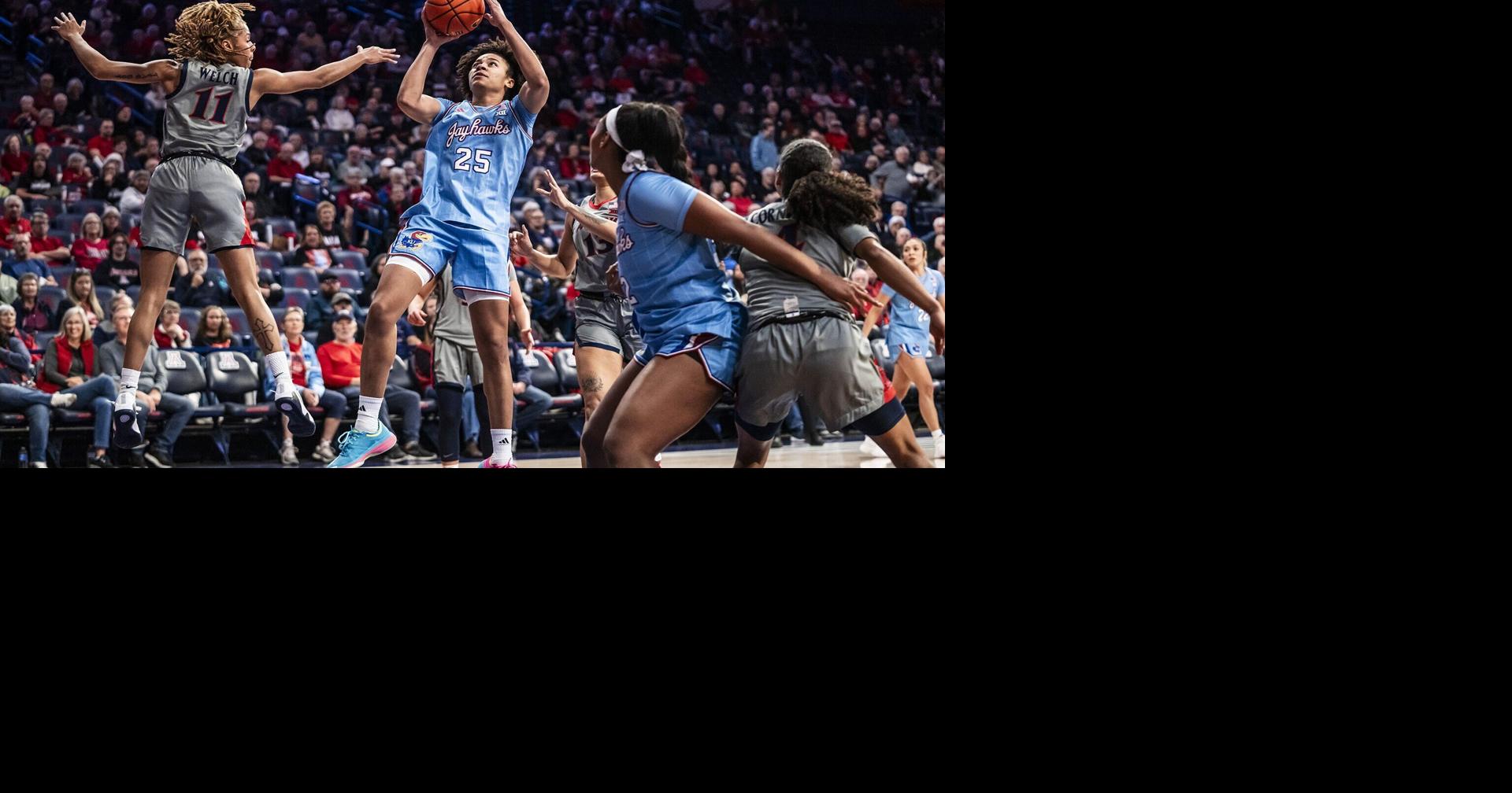 Davis, Nichols power Kansas to Big 12 road win at Arizona