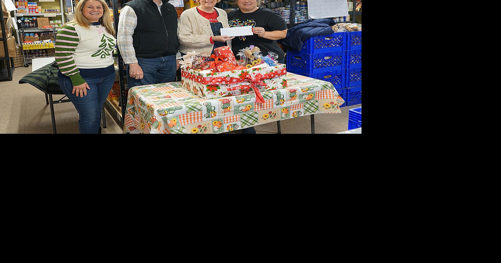 Community Theatre at Woodbury Raises $750 for Woodbury Food Bank