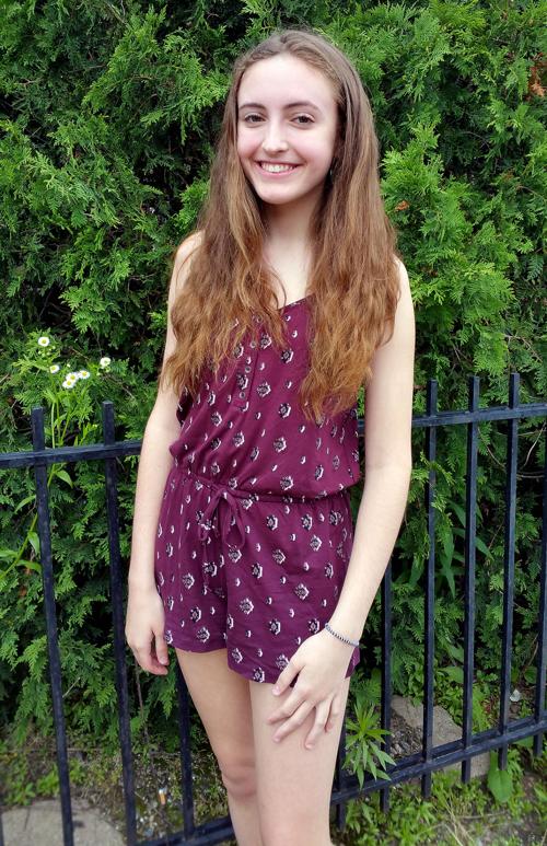 Thomaston’s Alyssa Sarracco: Student to Attend Congress of Future Medical Leaders