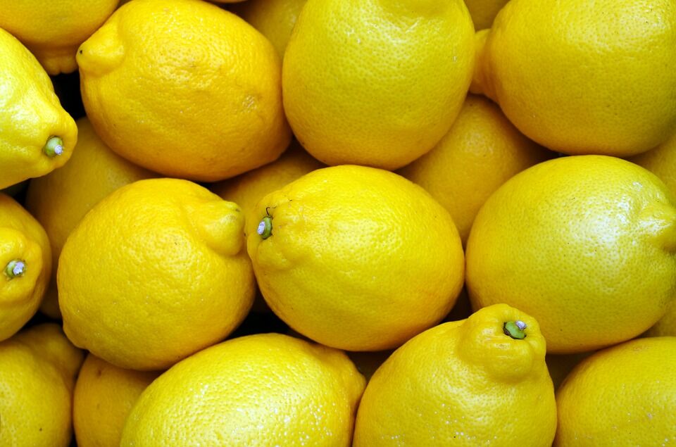 Lemon Cleaning