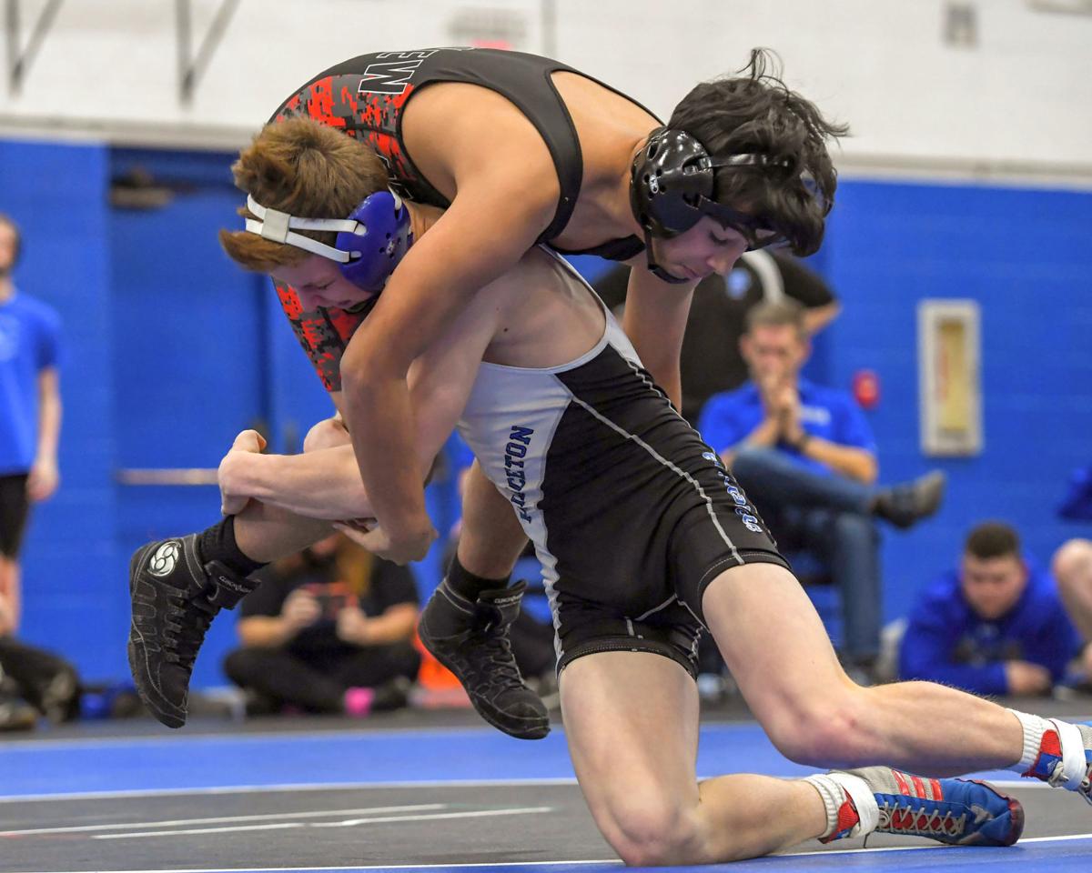 Tiger Wrestling Taking 6 To State Sports Ptonline Net