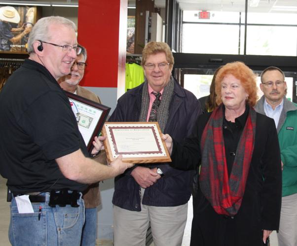 SLIDESHOW Rural King Bluefield Ribbon Cutting Gallery