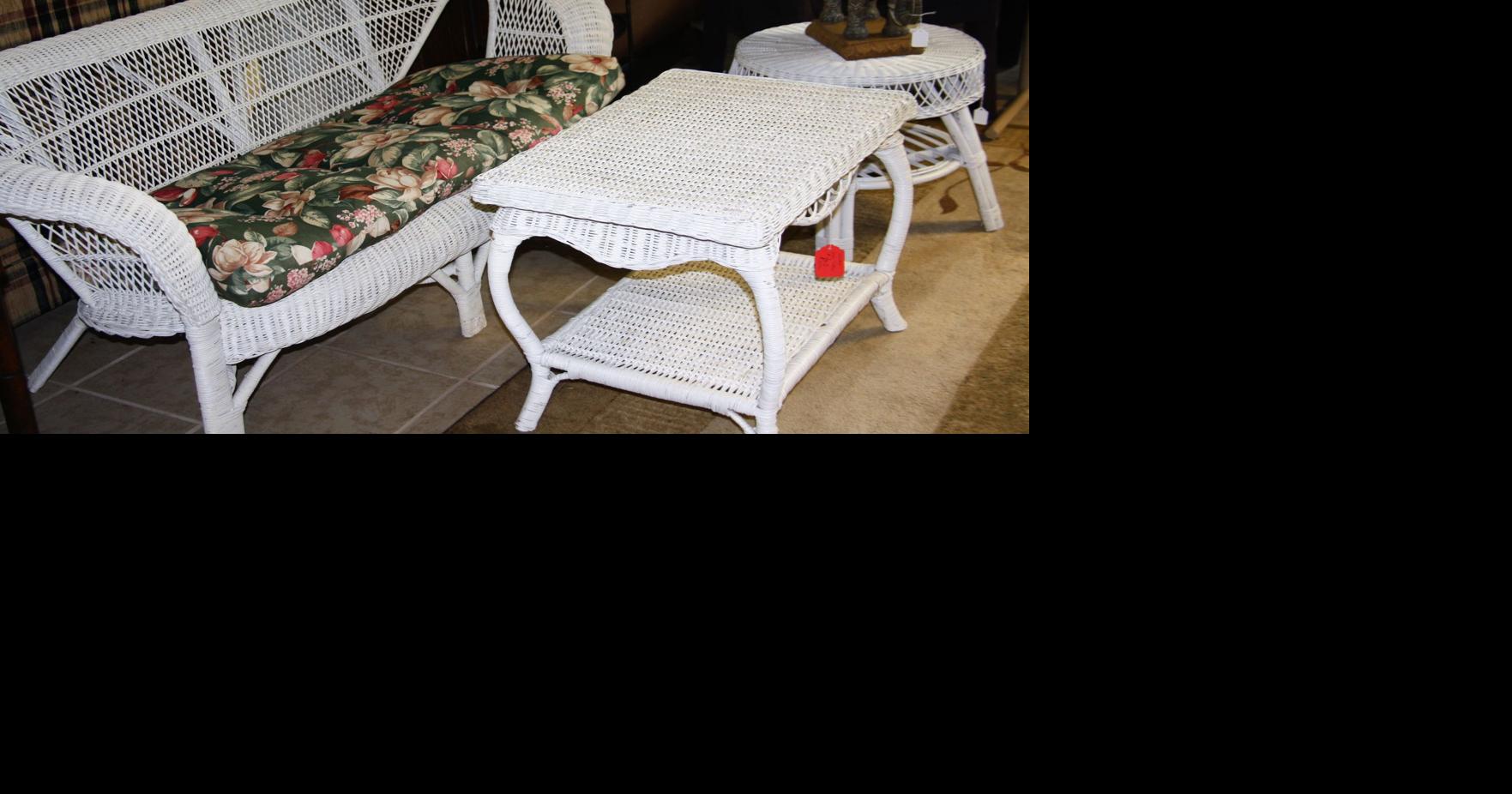 SLIDESHOW The Furniture Barn Gallery