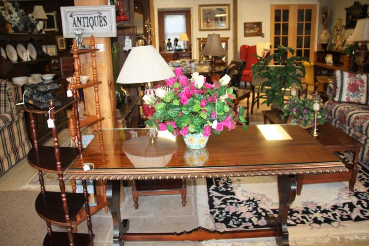 SLIDESHOW The Furniture Barn Gallery