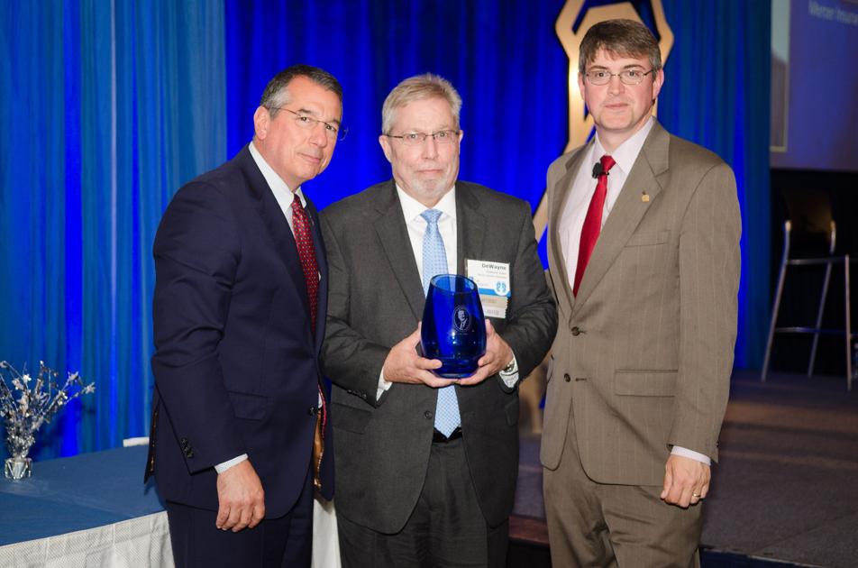 Mercer Insurance Associates receives highest honor from Erie Insurance