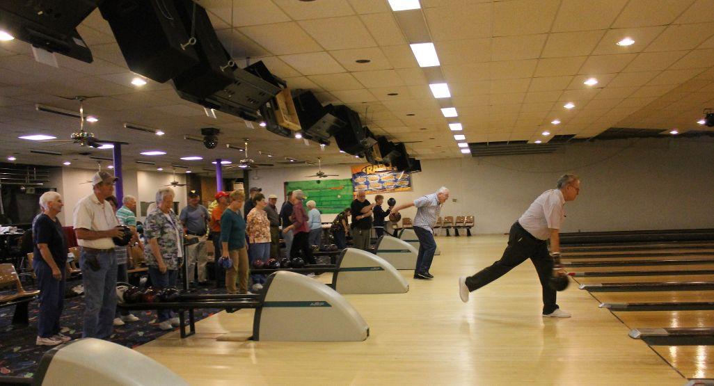 chad valley bowling set