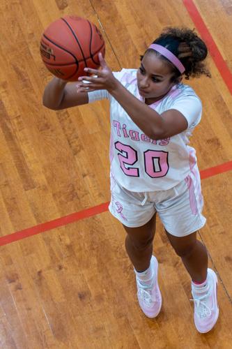 Basketball girls 35-1.jpg