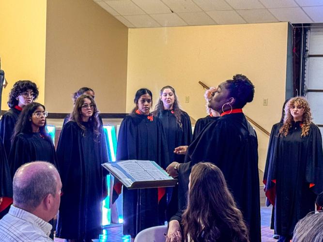 Chamber Choir 8-1.jpg
