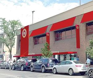 Target Replacing Austin Street Barnes Amp Noble Queens