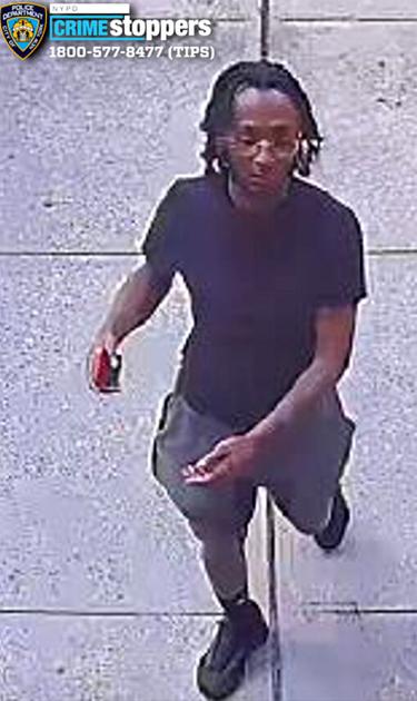 breaking Man sought for grand larceny in Richmond Hill: cops Package stolen from courier's hands by Kristen Guglielmo / Editor Sep 8, 2026 49 mins ago