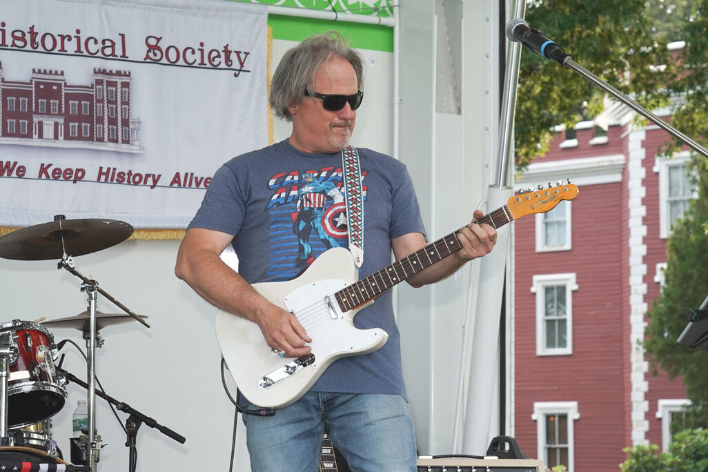 The Fourth at Ft. Totten | | qchron.com