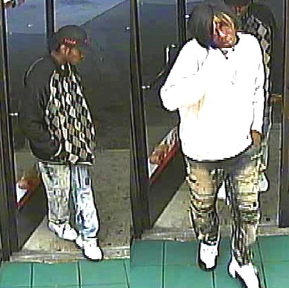 Cops on the hunt for gas station robbers | | qchron.com