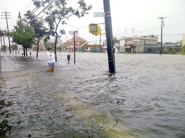 Photo gallery: Hurricane Irene and the aftermath | | qchron.com