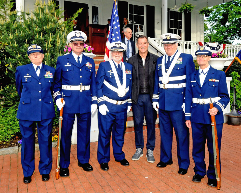 Douglaston Squadron commissions fleet | | qchron.com