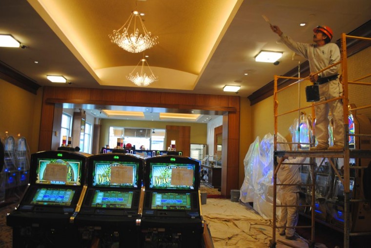 resort world casino queens jobs
