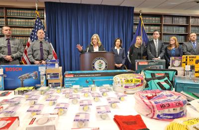 Alleged Home Depot theft ring busted: DA | | qchron.com