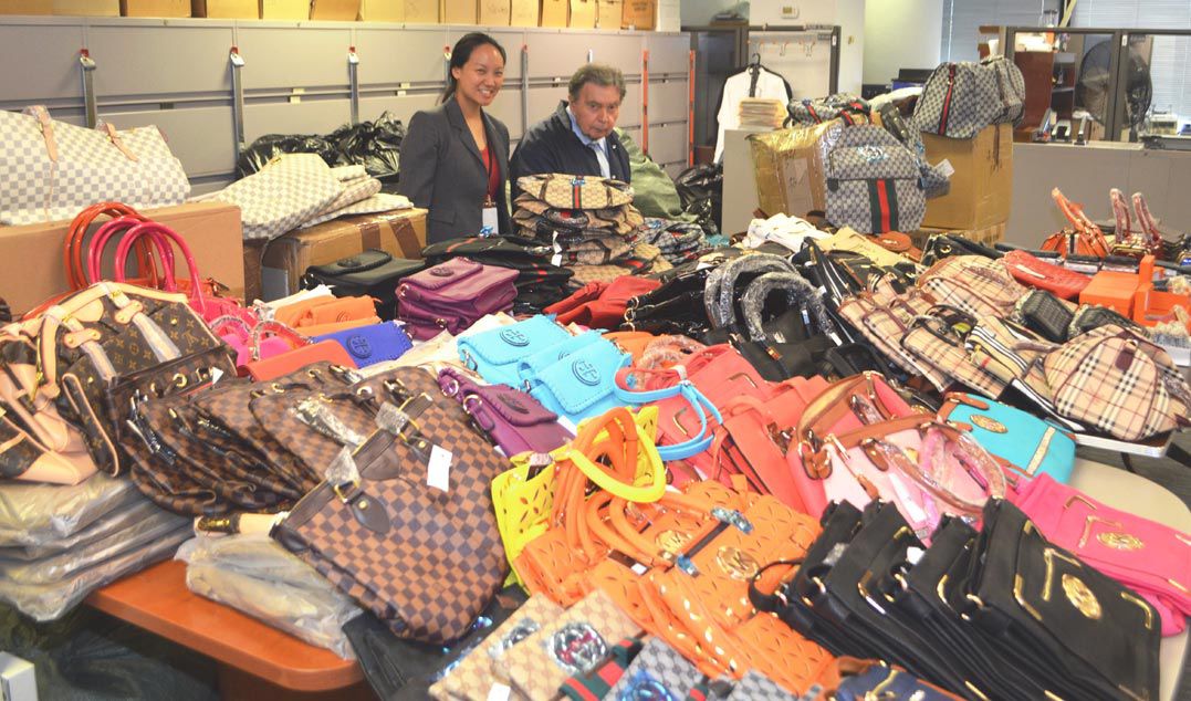 Designer goods counterfeiters return to NYC's Chinatown