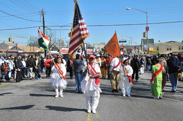 holi parade