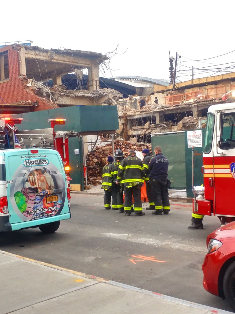 City, OSHA Probing Building Collapse | | Qchron.com