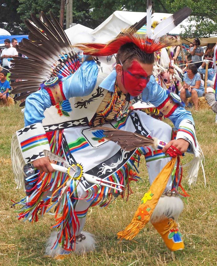 Mid-summer powwow dazzles yet again | | qchron.com