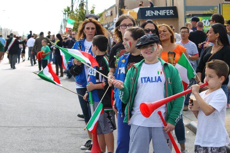 Italian pride on show in Howard Beach Queens Chronicle South Queens News