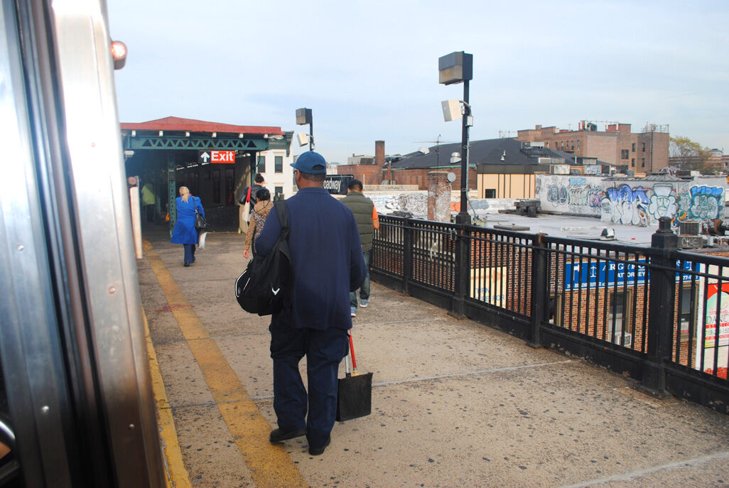 MTA Plans ADA Work At Four Subway Stops | | Qchron.com