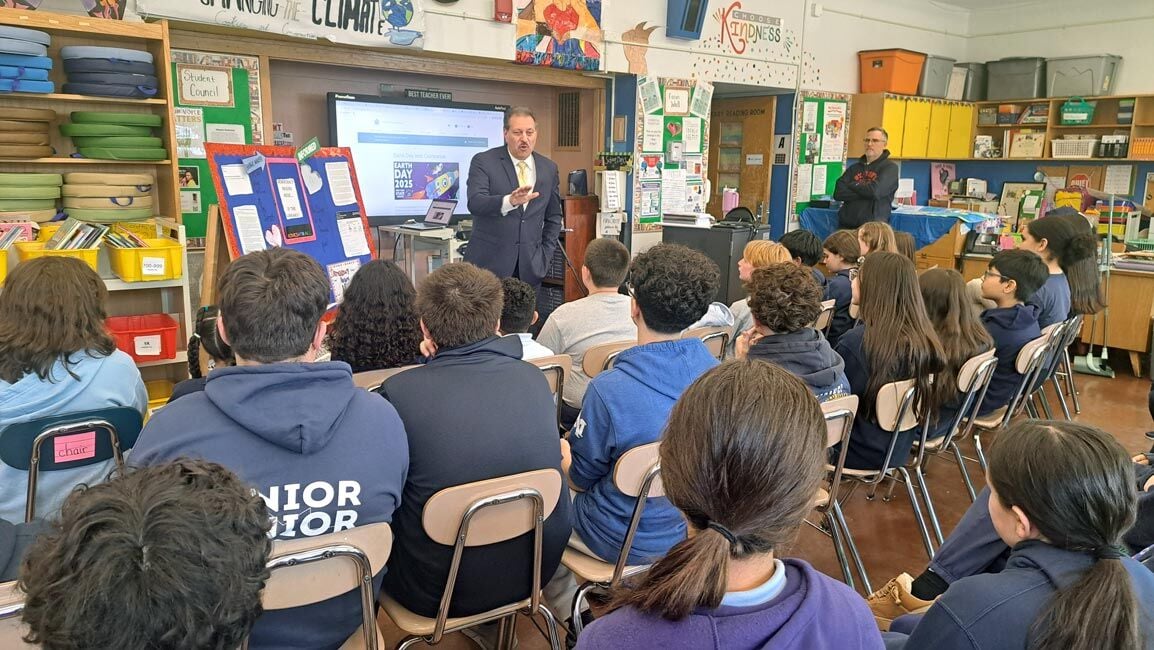 PS/MS 232 pupils remain civic-minded | | qchron.com