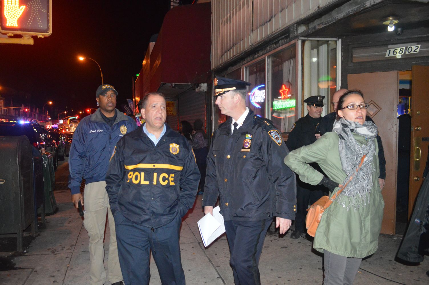 Gunman Killed After Firing At NYPD Cops | | Qchron.com