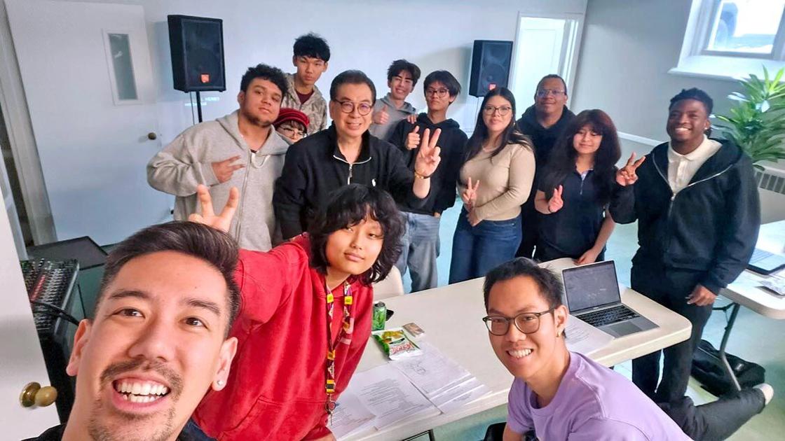 Youth get free real estate sales course