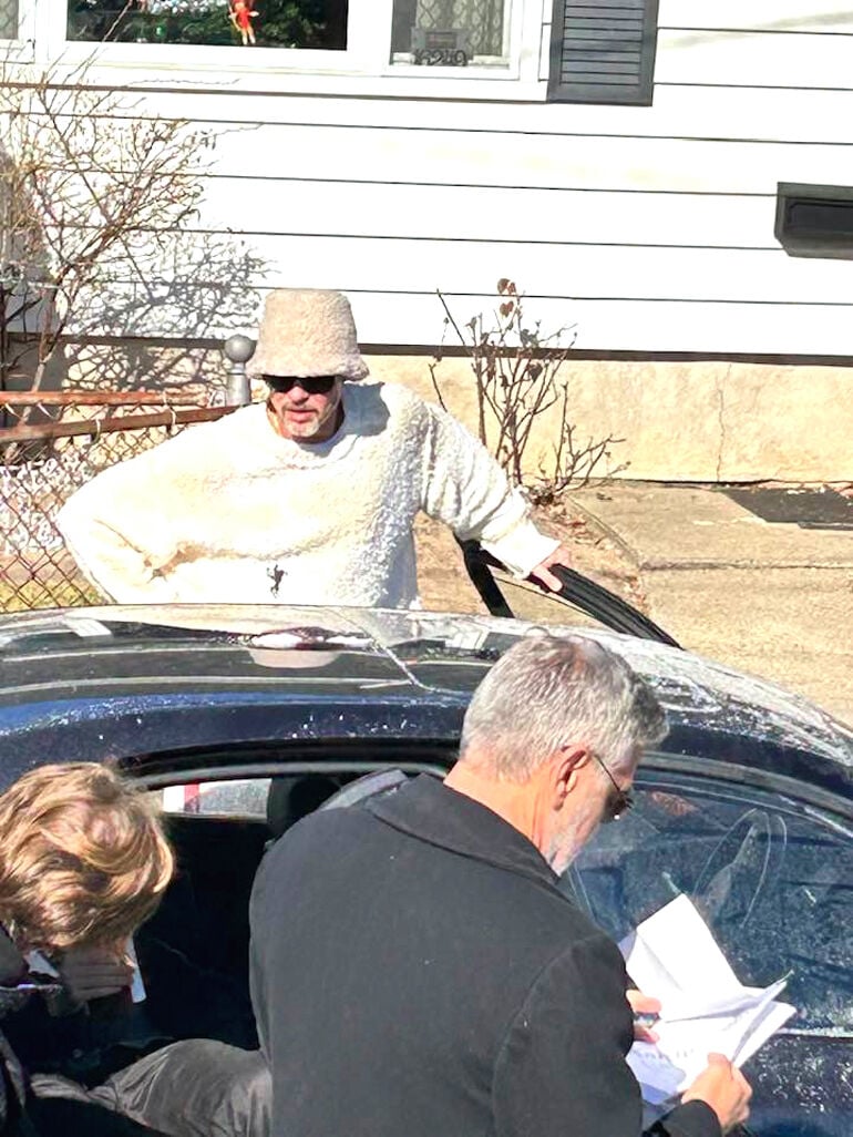 Celeb spotting in Old Howard Beach