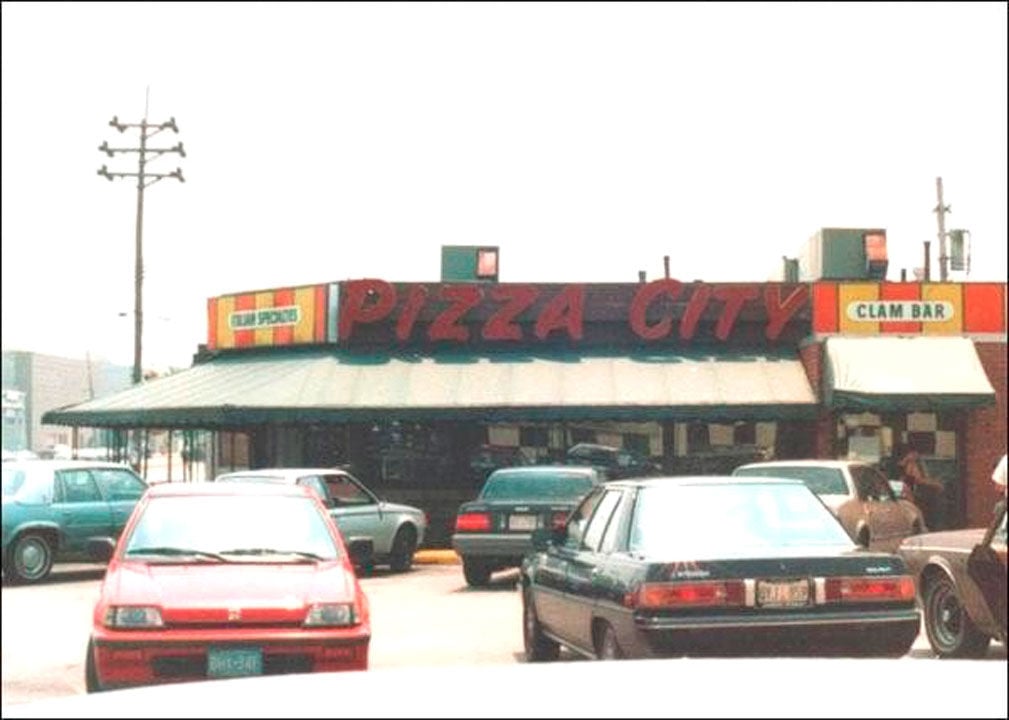 A look at the old New Howard Beach